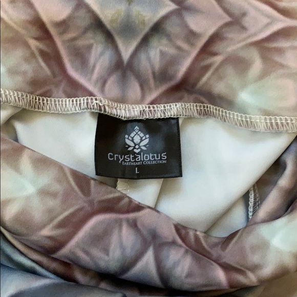 Silk Leggings - Picture 3 of 3